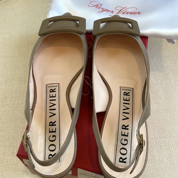Roger Vivier Gommettine Sling Ballerina size 36/6 US - Picture 6 of 15